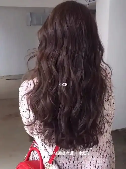 中长发女生不能错过的烫发发型~~慵懒蓬松的法式卷