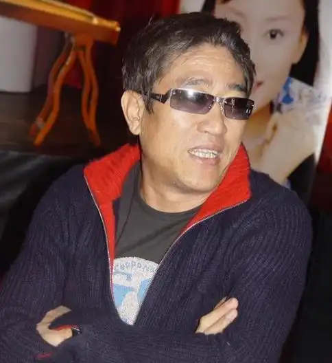 柯受良39岁儿子官宣妻子怀孕喜讯其亦是周杰伦师弟陈妍希前男友