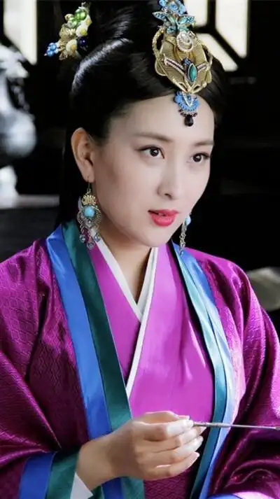 芈月传-魏琰-马苏饰