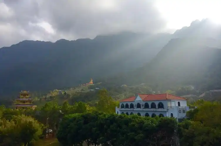 海丰莲花山温泉度假村