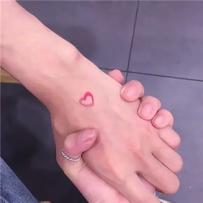 情侣头像牵手的只有手头像2018精选牵着你的手走到世界的尽头