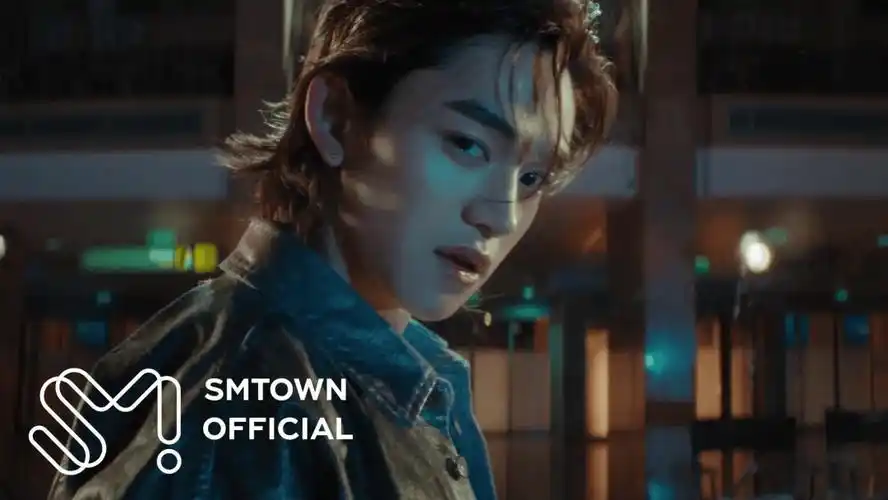 黄旭熙_女生_中国香港