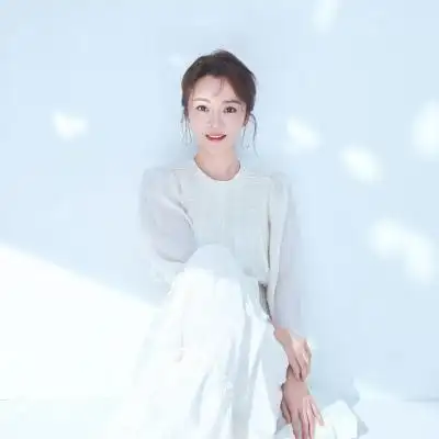 p data-id="go0aacdcsg">王嘉,出生于黑龙江齐齐哈尔,中国内地女演员