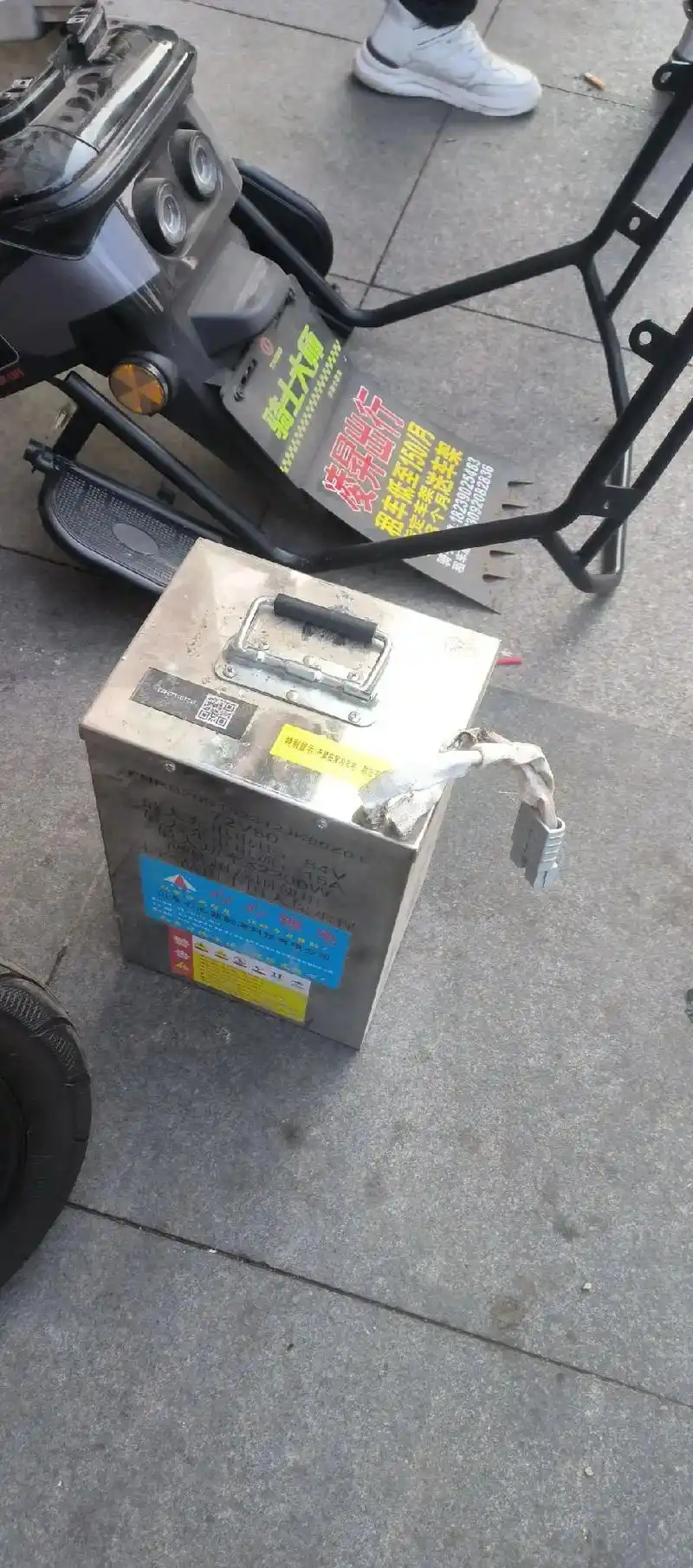 武汉外卖快递电动车大锂电池租赁 心 - 抖音