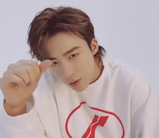 赵露思前男友照片曝光,与刘宇宁十分相像,两人是否会因戏生情?