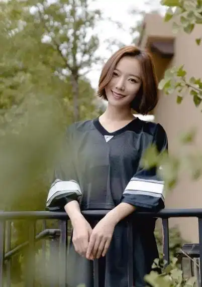 "过气艺人"的残酷"真相",在王珞丹的身上,表现得淋漓尽致!