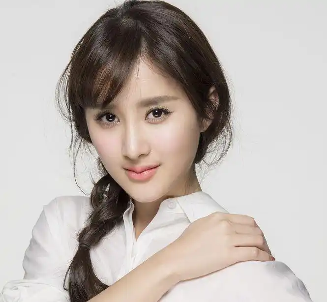 中国内地新生代女演员郑媛元