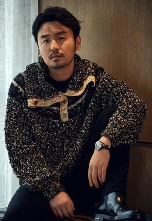 "大器晚成"的8位中年男演员:有人备受争议,有人迷上"