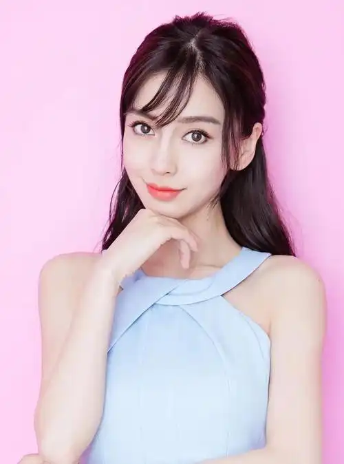 俏皮可爱的杨颖angelababy,优雅灵动,美艳动人!_高清图集_新浪网
