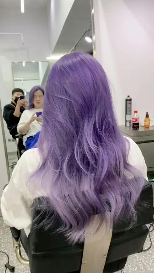 梦幻紫渐变 仙气飘飘的发色 让肤色白的发光90