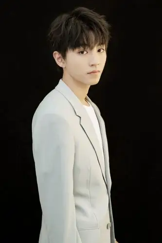 2019tfboys王俊凯 2019年"五月的鲜花"全国大中学生文艺会演录制_图片