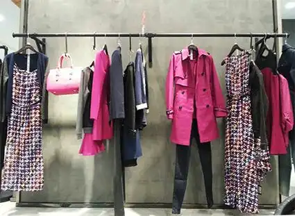 esons爱城市女装精彩十月开店热潮来袭