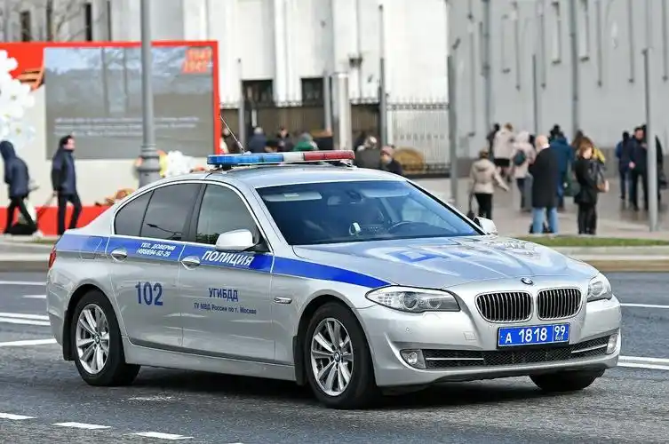 九国警车盘点,土豪国果然不一样