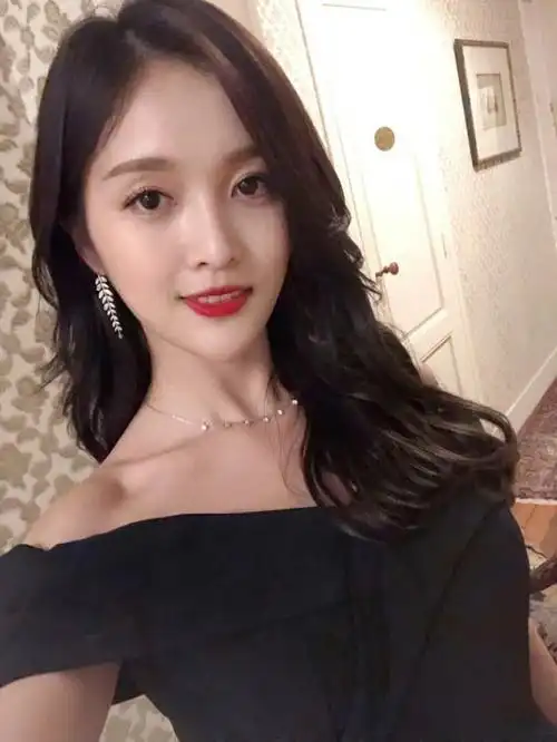 吴宣仪个人资料 身高年龄多少为什么叫五选一