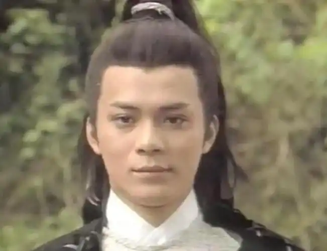 原创郭靖又笨又傻又呆,为什么最后还是成为了一代大侠?原因就两个字