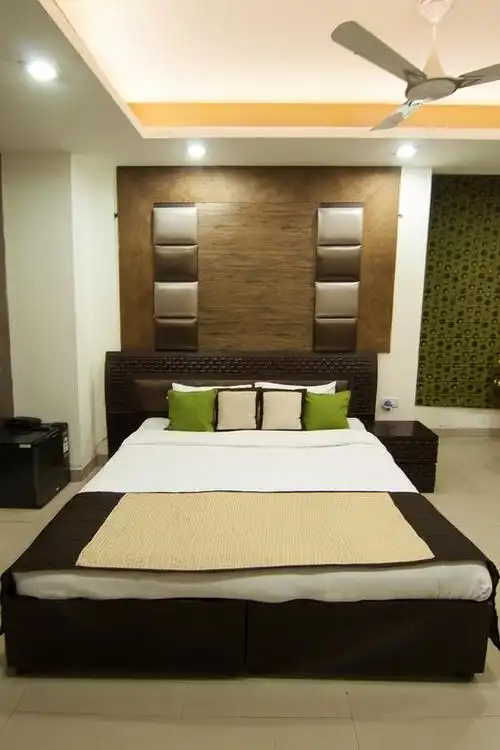 杰索拉客房酒店 (zo rooms jasola)