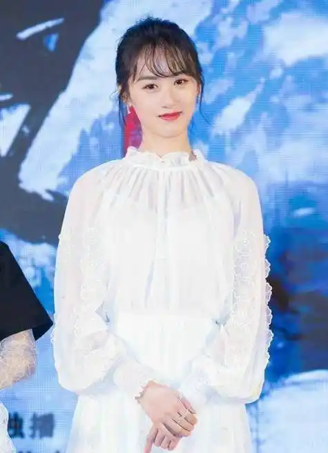 原创原创琉璃捧红了袁冰妍其实她背后的故事才感人