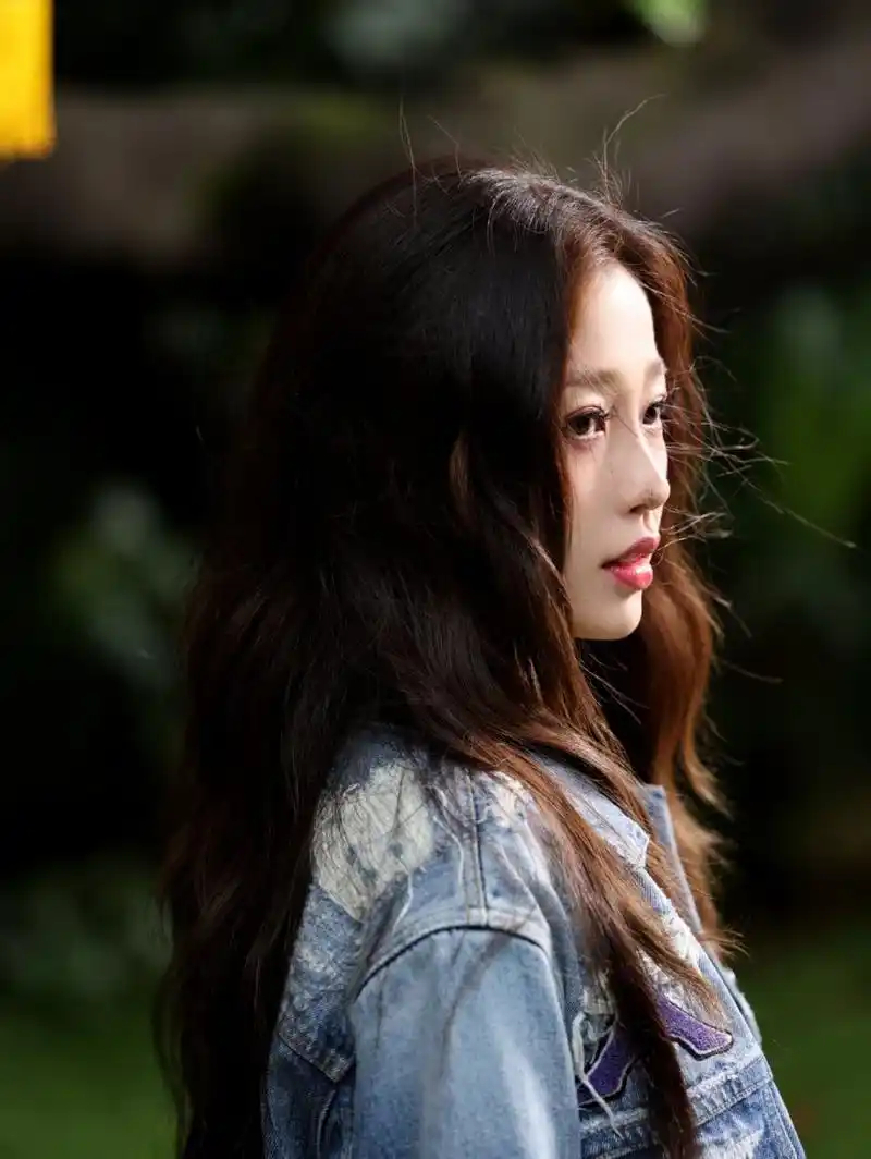 虞书欣高清壁纸头像无水印(七)[小红花]