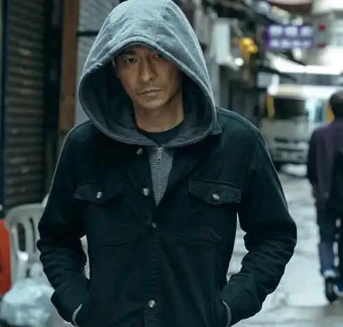 拆弹专家2刘德华到底是不是好人