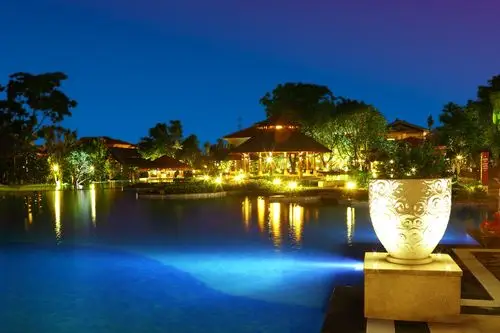 美团【中山温泉宾馆 小琅环公园 中山温泉 罗三妹山 双人自助早餐