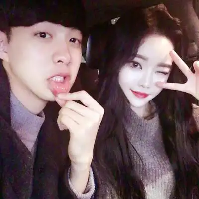 by鑫鑫 女生头像 男生头像 欧美头像 情侣 头像闺密头像 日系 清新