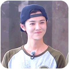 鹿晗害羞微笑可爱卖萌gif动图_动态图_表情包下载_soogif