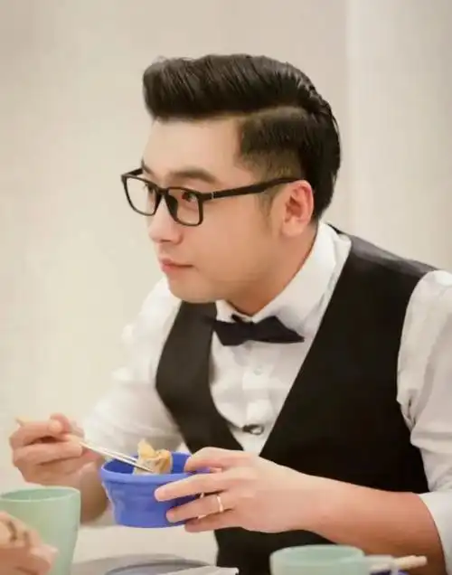 回顾《金星秀》停播5年,那个被金星"捧红"的沈南,如今