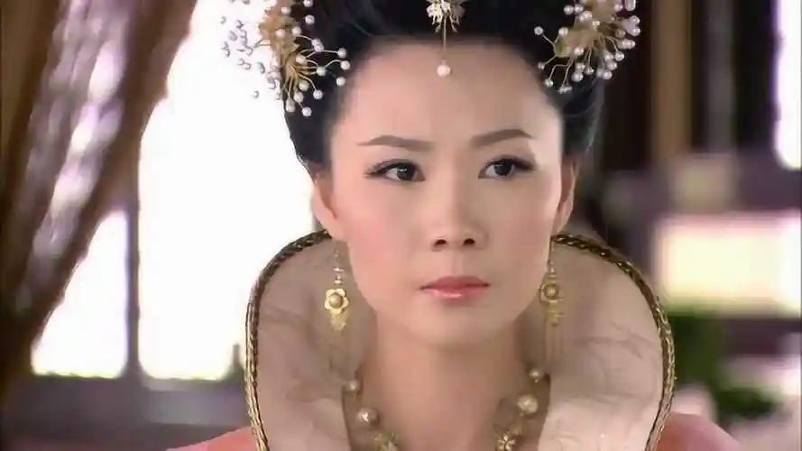 封神英雄白雪雁对杨戬告白准且狠助阵姜子牙只为杨戬够直接