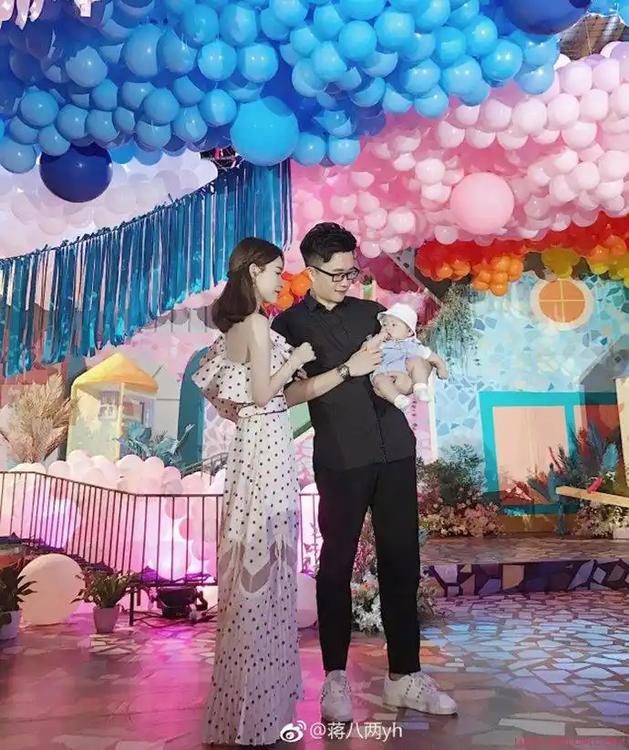 雪梨朱宸慧本人生活照漂亮么雪梨身高多少竟被老公高这么多