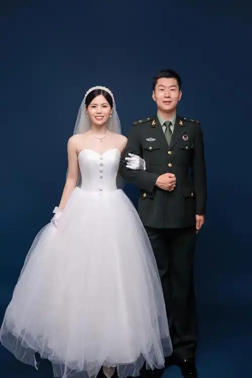各军种的婚纱照,网友看呆了!