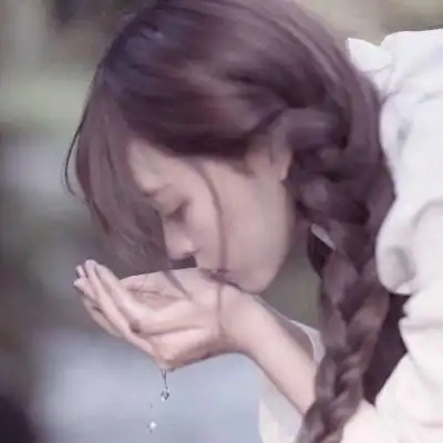 女头像侧脸唯美 高冷有气质女生微信头像