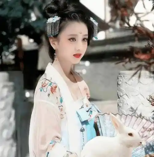 6位四大美人之首西施的扮演者,谁演的最国色天香?_美貌_扮相_香港