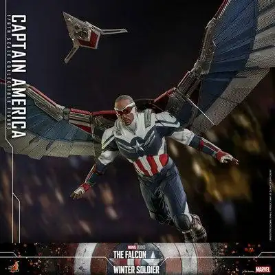 猎鹰正式转变成为了新一代的美国队长,并且换上了由 wakanda 特制的战