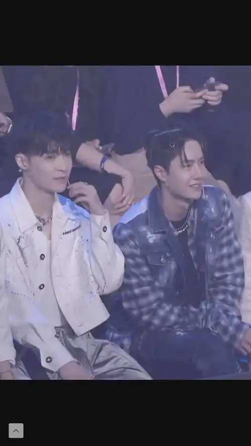 王一博张艺兴同框比美?张艺兴赢了脸却输了身高