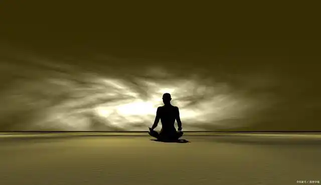 初学冥想,有一个让自己安静舒适的空间很有必要.