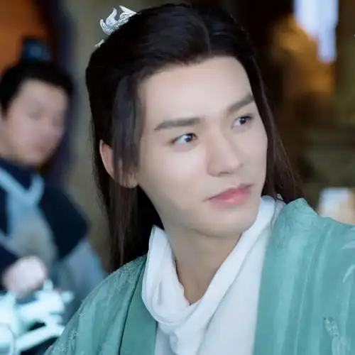 3月14日 16:09   关注   龚俊自截头像  龚俊头像 山河令 评论 收藏