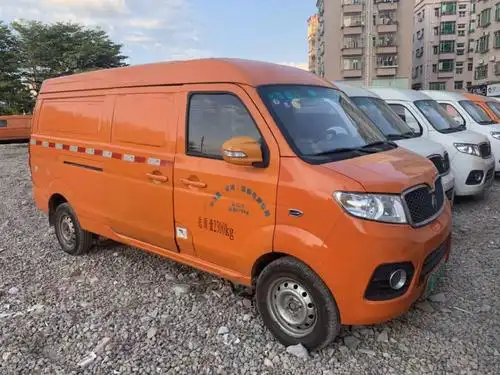 深圳市货拉拉租车摆摊车微面中面租面包车深圳宝安