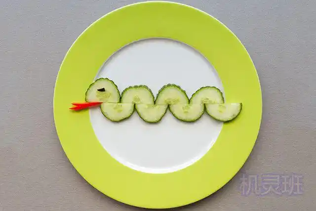 美食劳动课适合儿童做的简单好看蔬菜拼盘图文