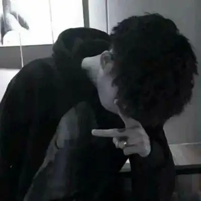 网图男生霸气高冷头像_www.qqtu8.com