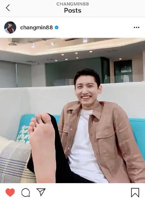 沈昌珉超话最强昌珉超话200530 昌珉更新ins着装礼仪-光脚90#beyond