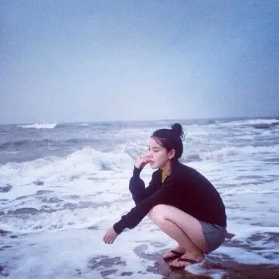 女生头像 蓝色 大海 天空 壁纸@zhang爱人