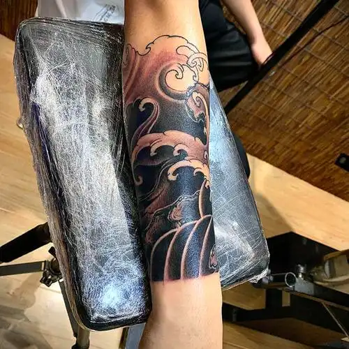 新传统浪花小臂