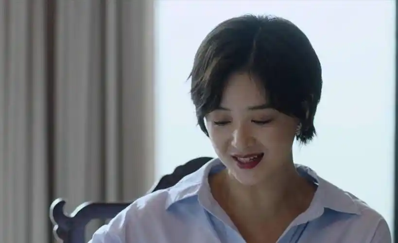 不要再吐槽《小舍得》蒋欣的穿搭,适合她的身材,也符合剧中人设_田雨