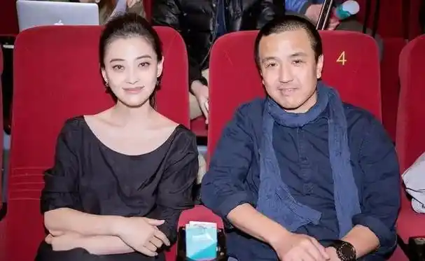 曾剑是著名演员梅婷的丈夫,内地电影摄影师,剪辑师.