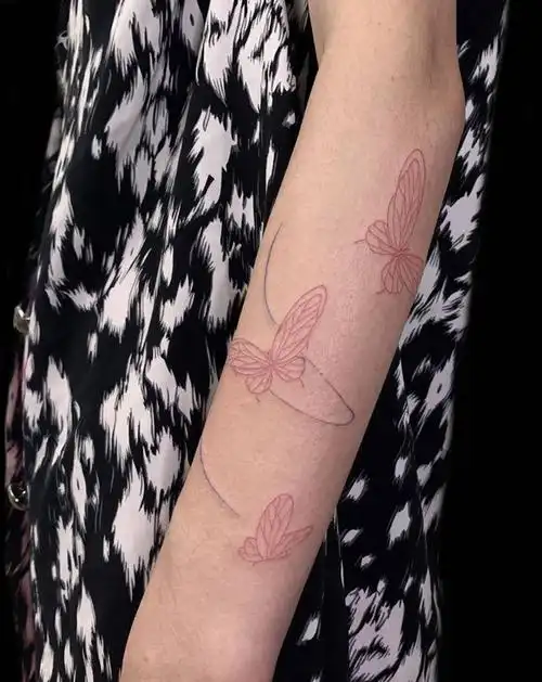 【蝴蝶】纹身图片_手部手臂水彩小清新蝴蝶线条纹身图案