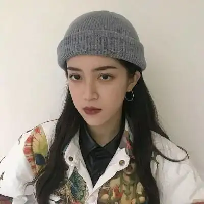 沈言 时尚成熟稳重气质魅力风女_女生头像_我要个性网