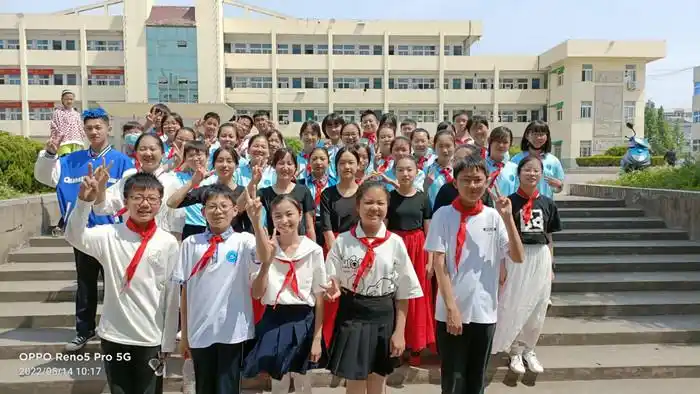 和县三中举办红歌大赛