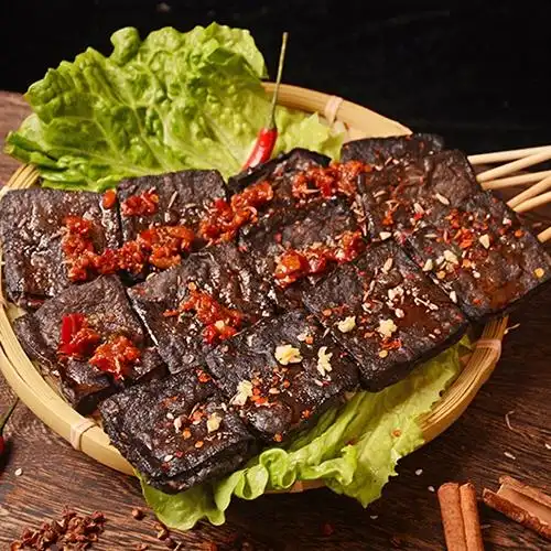 臭豆腐串厂家是如何做料汁的