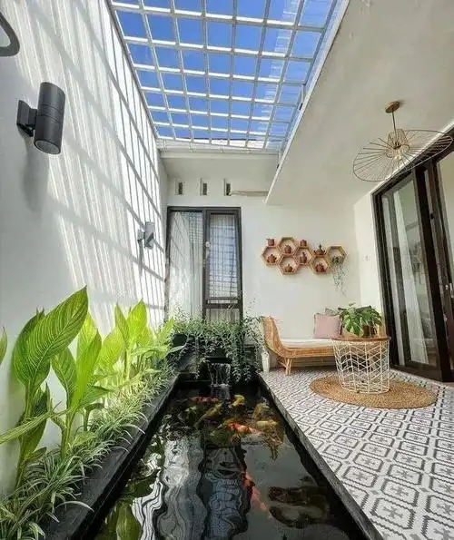 不靠院子,室内设水景养鱼,这3处均可考虑,比用鱼缸有意思多了