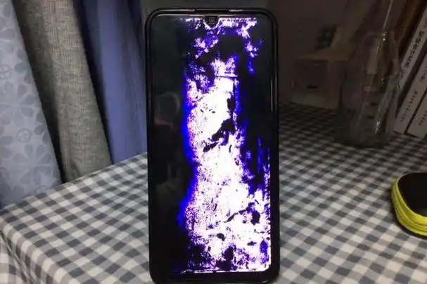 手机漏液是什么意思?